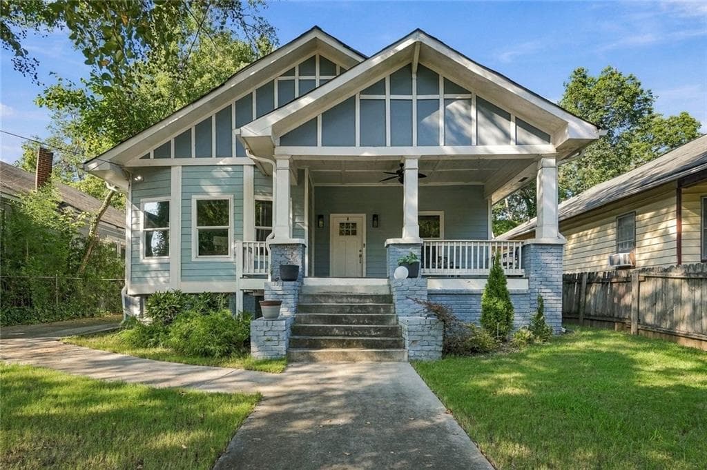 4 bedroom, 2 bathroom, 2,497 sq ft single family residence for sale at 1545 S Gordon Street, Atlanta, GA 30310