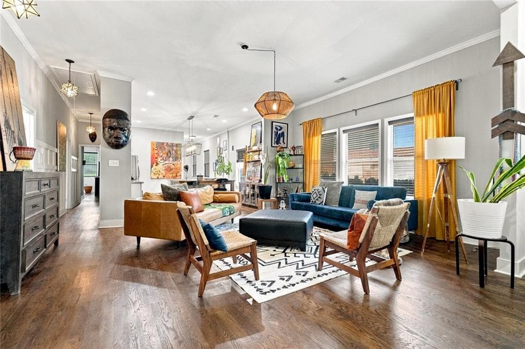 4 bedroom, 2 bathroom, 2,497 sq ft single family residence for sale at 1545 S Gordon Street, Atlanta, GA 30310 — photo 9