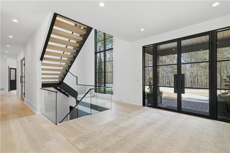 5 bedroom, 6 bathroom, 8,304 sq ft single family residence for sale at 715 Lawson Drive, Canton, GA 30115 — photo 6