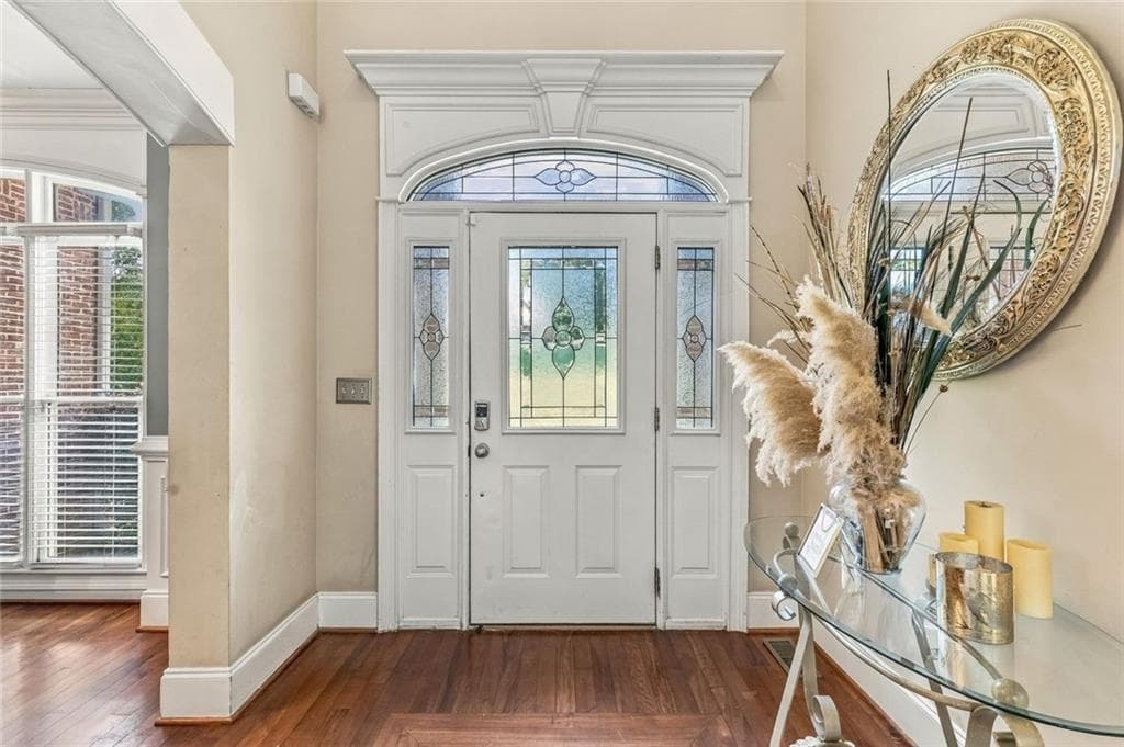 6 bedroom, 3 bathroom, 4,783 sq ft single family residence for sale at 4024 Herron Trail, Atlanta, GA 30349 — photo 2
