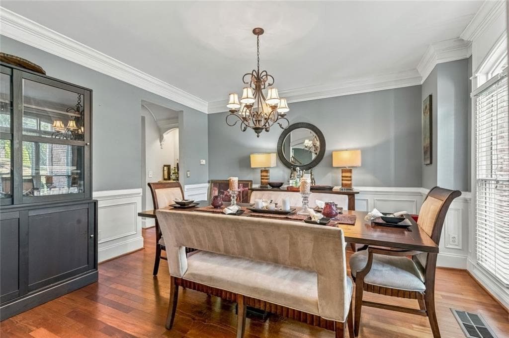 6 bedroom, 3 bathroom, 4,783 sq ft single family residence for sale at 4024 Herron Trail, Atlanta, GA 30349 — photo 3