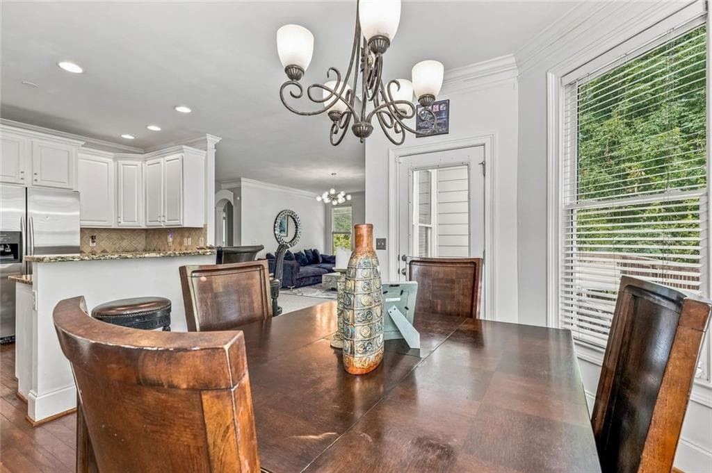 6 bedroom, 3 bathroom, 4,783 sq ft single family residence for sale at 4024 Herron Trail, Atlanta, GA 30349 — photo 10