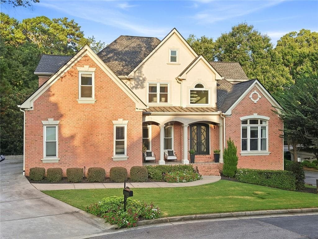 5 bedroom, 5 bathroom, 5,898 sq ft single family residence for sale at 1250 Austin Glen Drive, Atlanta, GA 30338 — photo 2