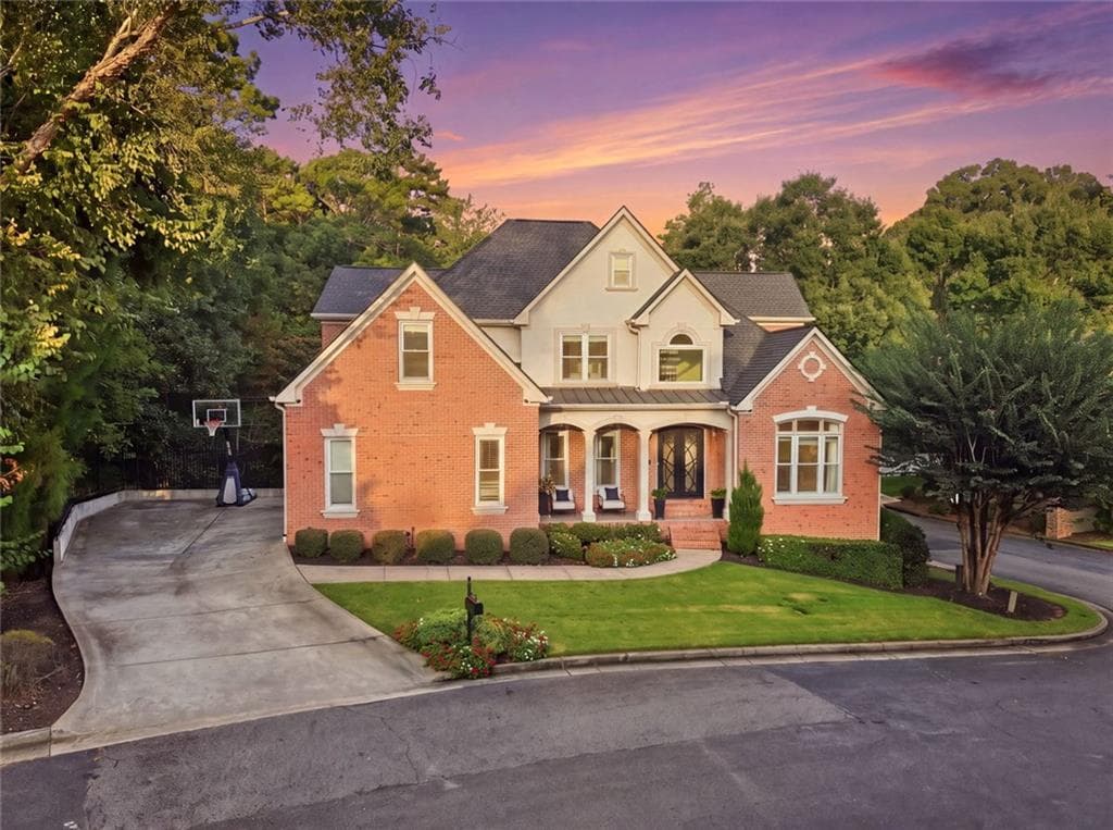 5 bedroom, 5 bathroom, 5,898 sq ft single family residence for sale at 1250 Austin Glen Drive, Atlanta, GA 30338 — photo 3
