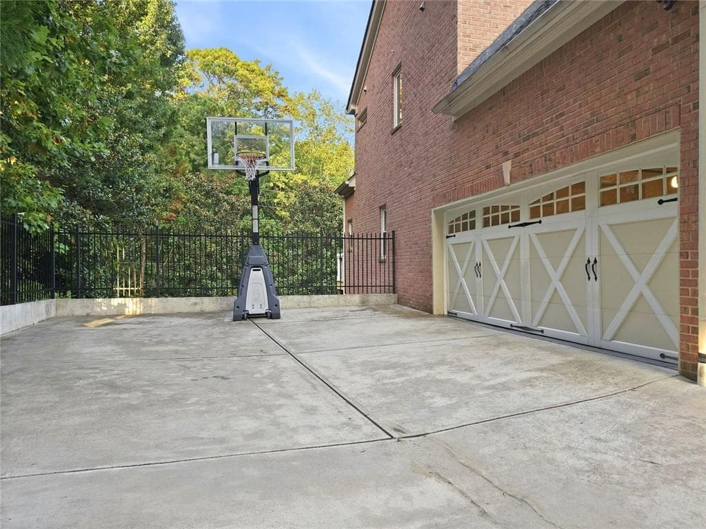 5 bedroom, 5 bathroom, 5,898 sq ft single family residence for sale at 1250 Austin Glen Drive, Atlanta, GA 30338 — photo 9
