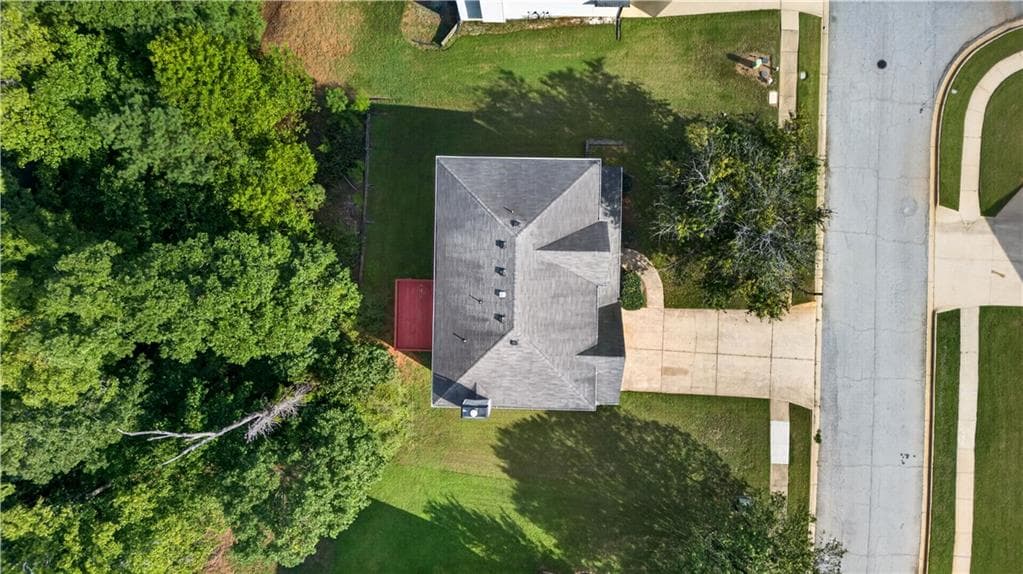 4 bedroom, 3 bathroom, 2,786 sq ft single family residence for sale at 40 Cliff View Drive, Covington, GA 30016 — photo 5