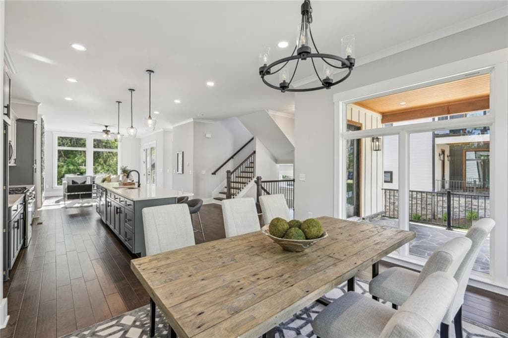 3 bedroom, 3 bathroom, 2,389 sq ft single family residence for sale at 1140 Hubbard Street, Atlanta, GA 30310 — photo 8
