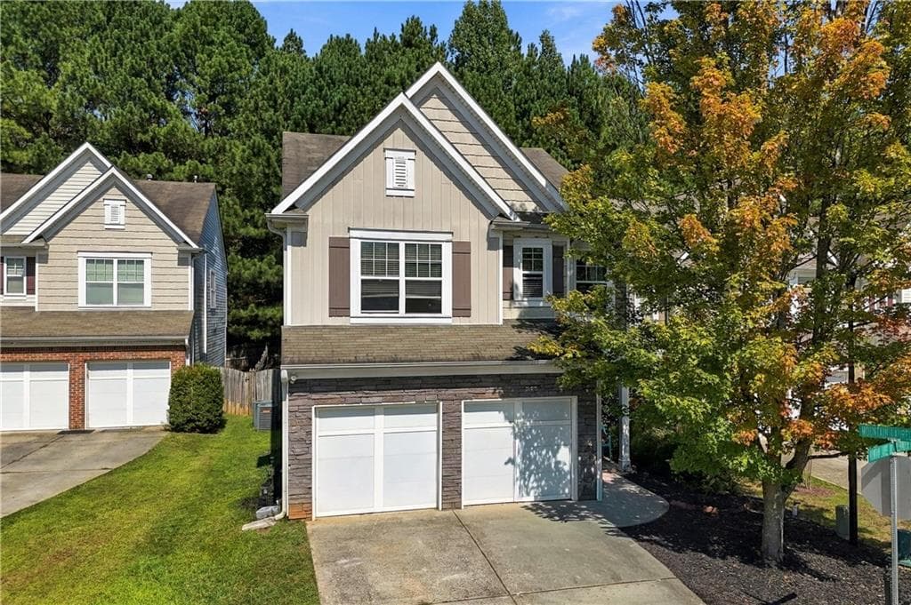 3 bedroom, 3 bathroom, 1,887 sq ft single family residence for sale at 620 Oleander Way, Canton, GA 30114 — photo 2