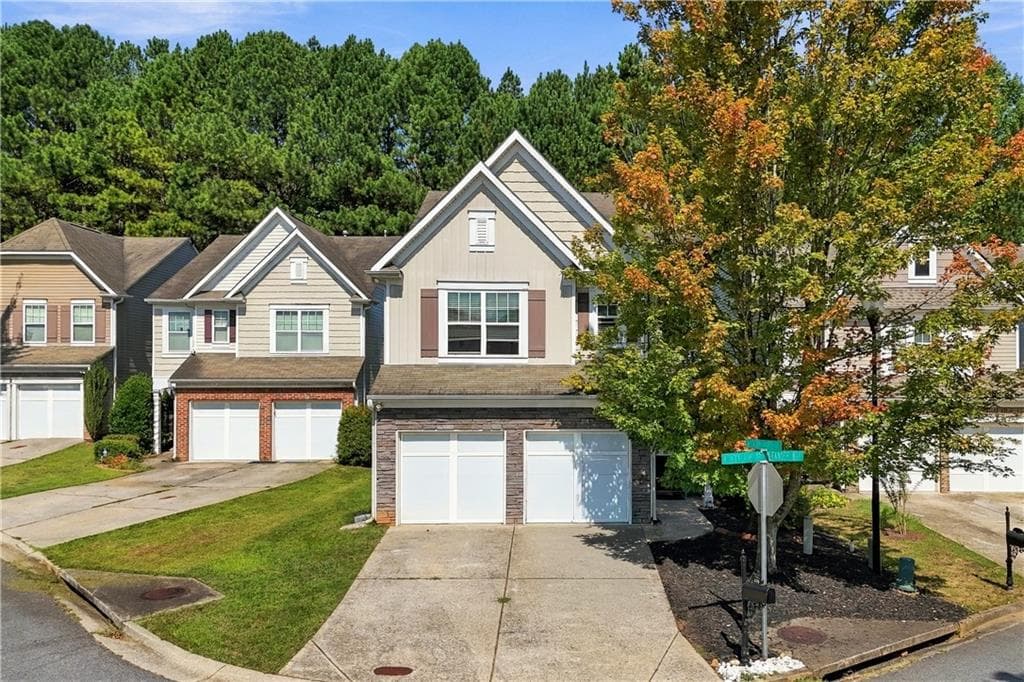 3 bedroom, 3 bathroom, 1,887 sq ft home for sale at 620 Oleander Way, Canton, GA