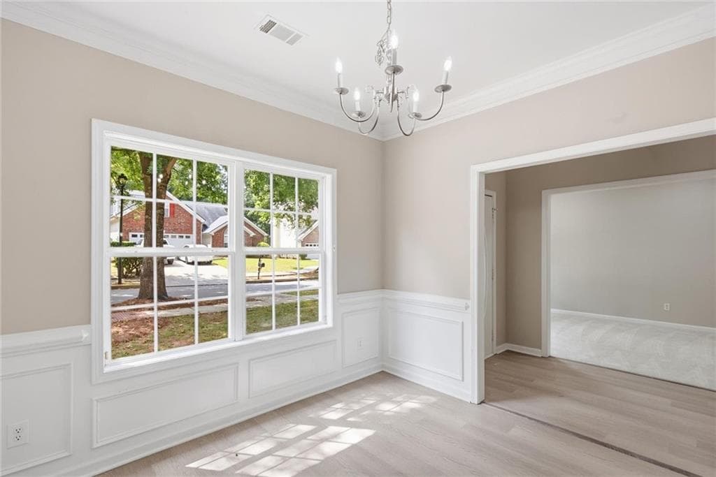 5 bedroom, 4 bathroom, 3,395 sq ft single family residence for sale at 198 Wallace Hill Court, Lawrenceville, GA 30045 — photo 9