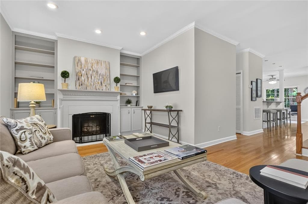3 bedroom, 3 bathroom, 2,199 sq ft townhouse for sale at 3100 Vinings Ridge Drive, Atlanta, GA 30339 — photo 5