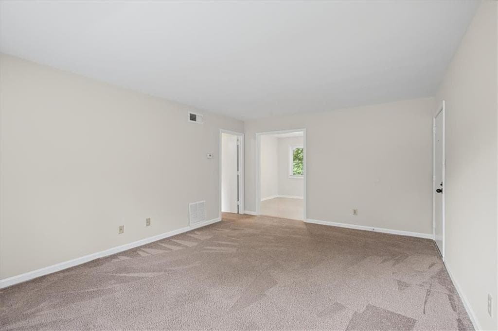 2 bedroom, 1 bathroom, 1,050 sq ft apartment for rent at 2430 Coosawattee Drive C, Atlanta, GA 30319 for $1,700 a month — photo 10