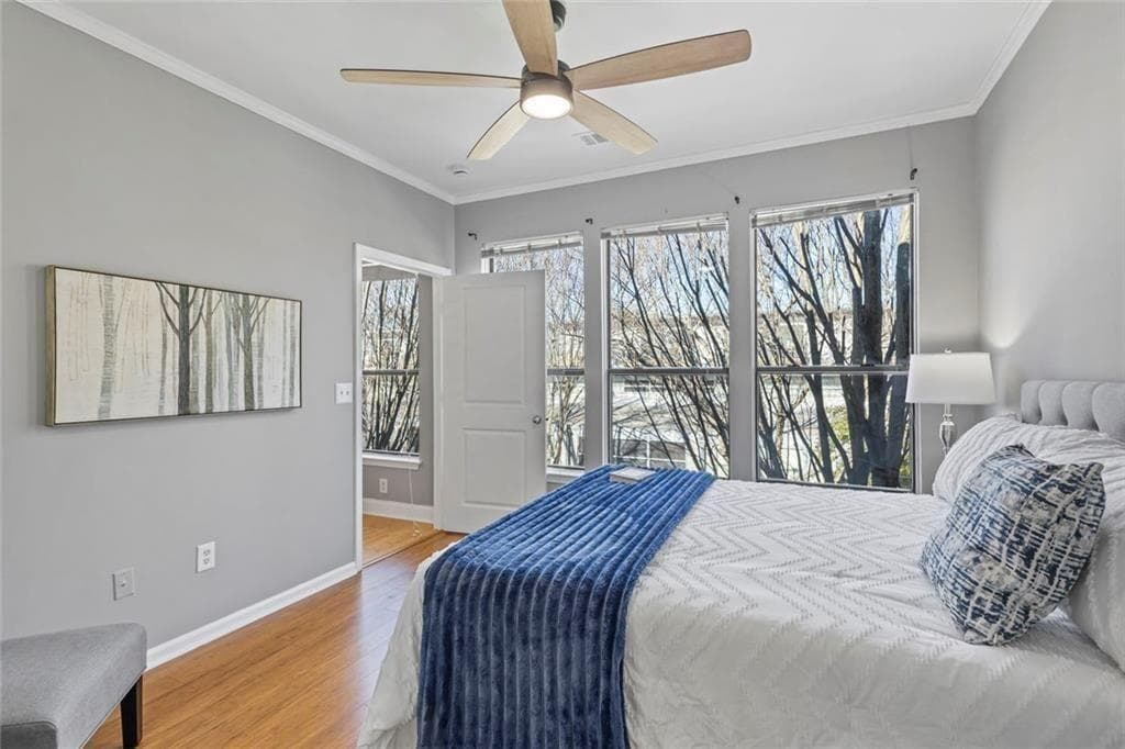 1 bedroom, 1 bathroom, 646 sq ft condominium for sale at 821 Ralph McGill Boulevard 3301, Atlanta, GA 30306 — photo 3
