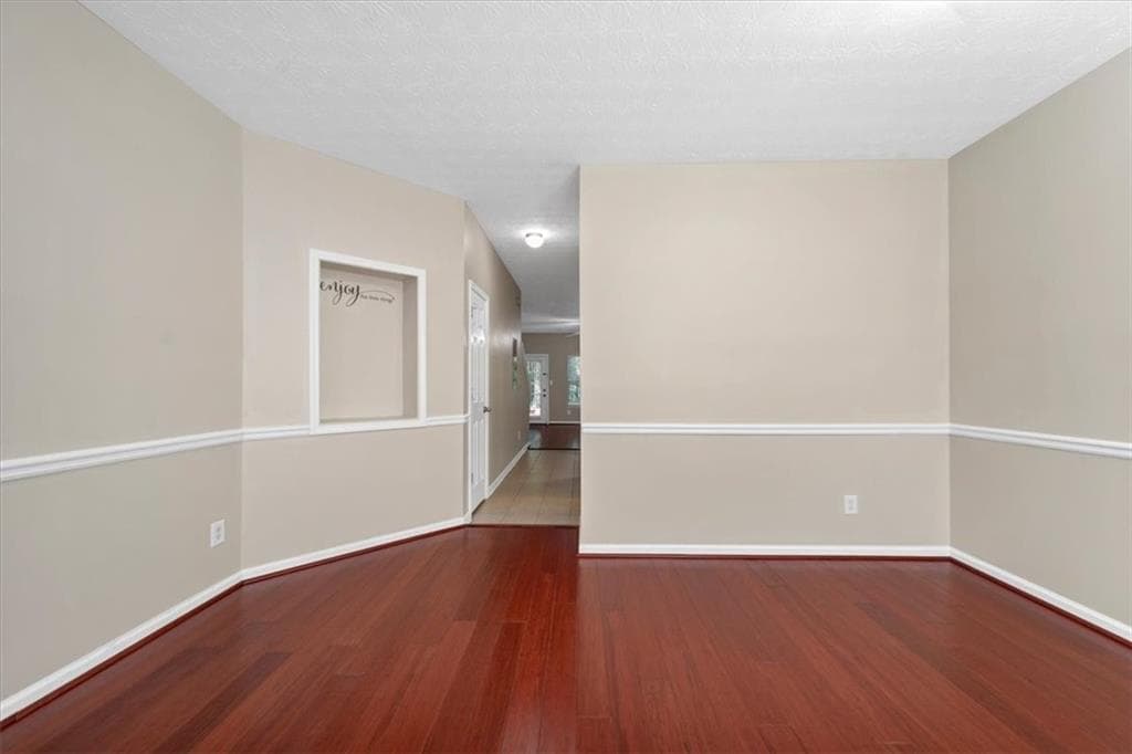2 bedroom, 3 bathroom, 1,418 sq ft townhouse for sale at 434 Berckman Drive, Lilburn, GA 30047 — photo 4