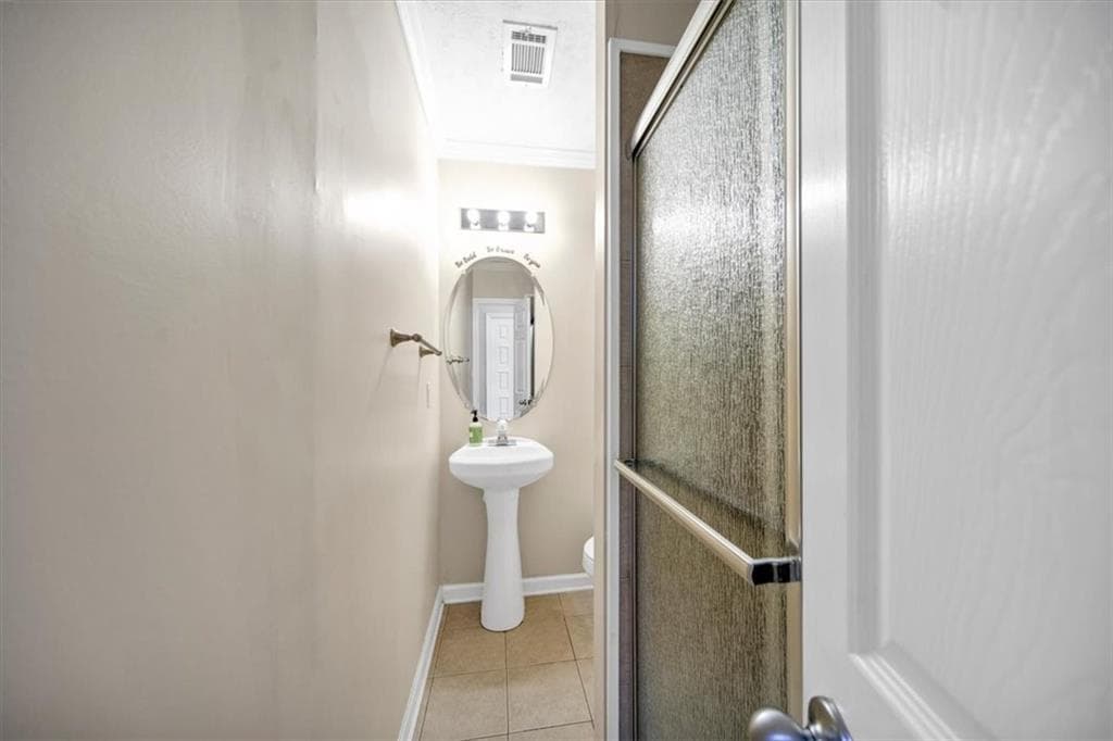 2 bedroom, 3 bathroom, 1,418 sq ft townhouse for sale at 434 Berckman Drive, Lilburn, GA 30047 — photo 5