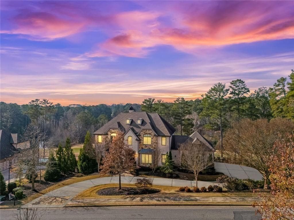 7 bedroom, 9 bathroom, 10,803 sq ft single family residence for sale at 16146 Belford Drive, Milton, GA 30004 — photo 10
