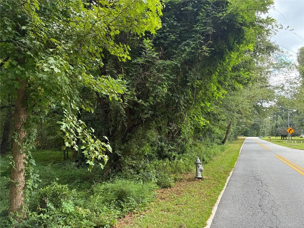 2 bedroom, 1 bathroom single family residence for sale at 2943 Demooney Road, South Fulton, GA 30349 — photo 2