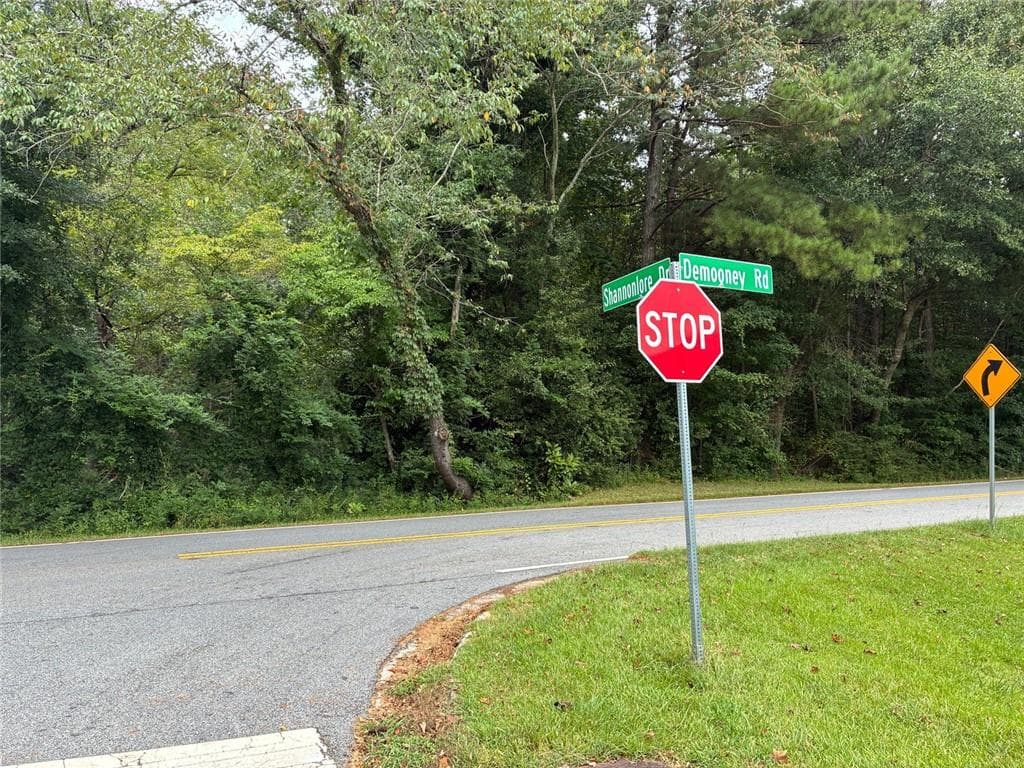2 bedroom, 1 bathroom single family residence for sale at 2943 Demooney Road, South Fulton, GA 30349 — photo 4