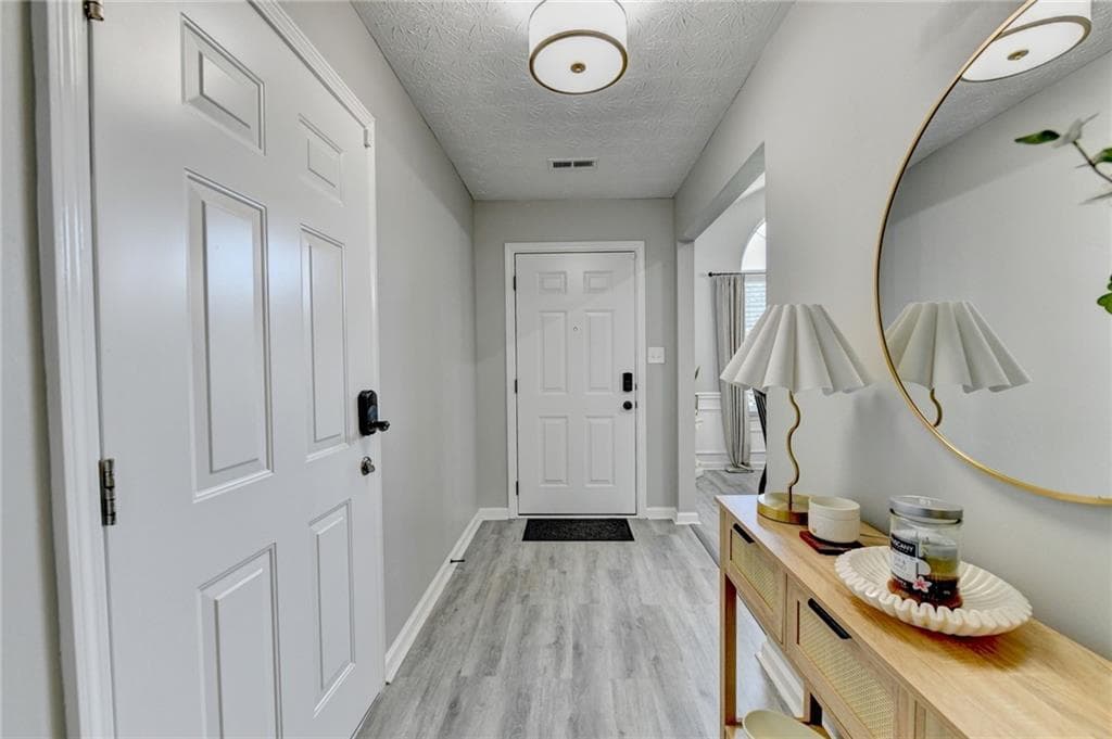 4 bedroom, 2 bathroom, 1,933 sq ft single family residence for sale at 5496 Amber Cove Way, Flowery Branch, GA 30542 — photo 6