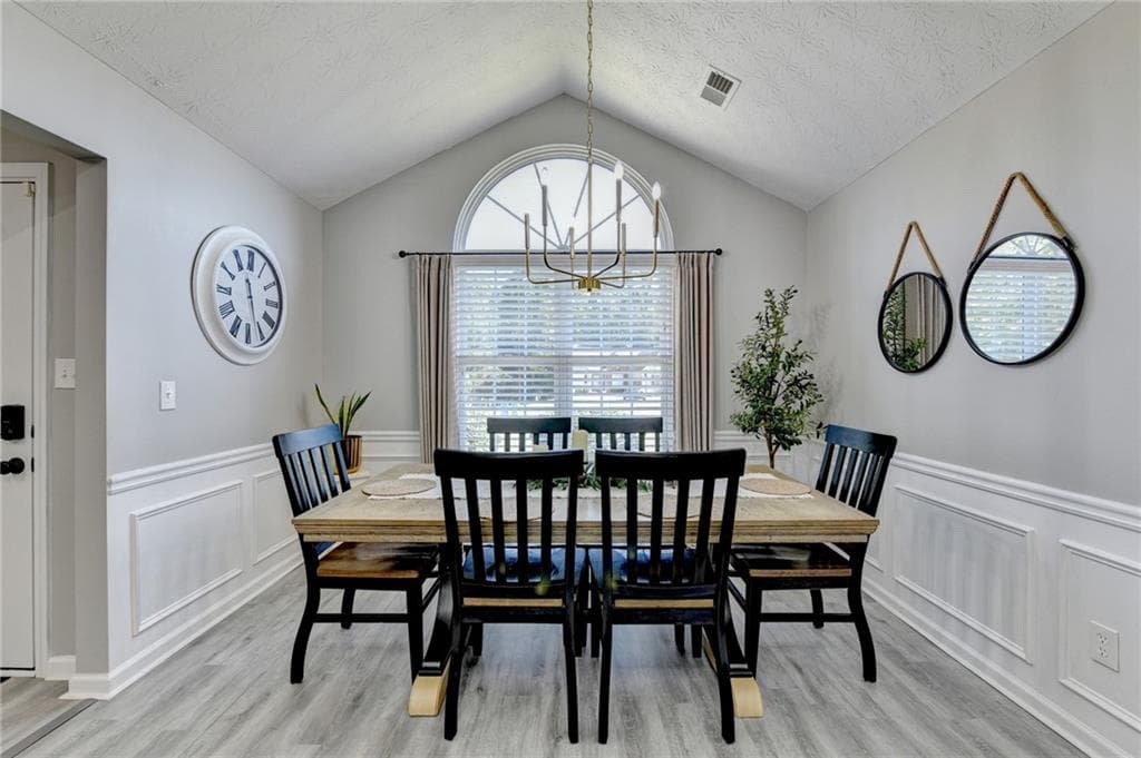 4 bedroom, 2 bathroom, 1,933 sq ft single family residence for sale at 5496 Amber Cove Way, Flowery Branch, GA 30542 — photo 10