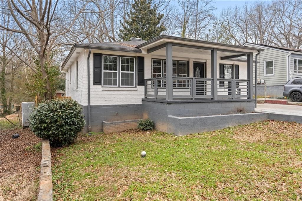 3 bedroom, 3 bathroom, 1,610 sq ft single family residence for rent at 170 Stanhope Circle, Atlanta, GA 30314 for $2,400 a month — photo 2