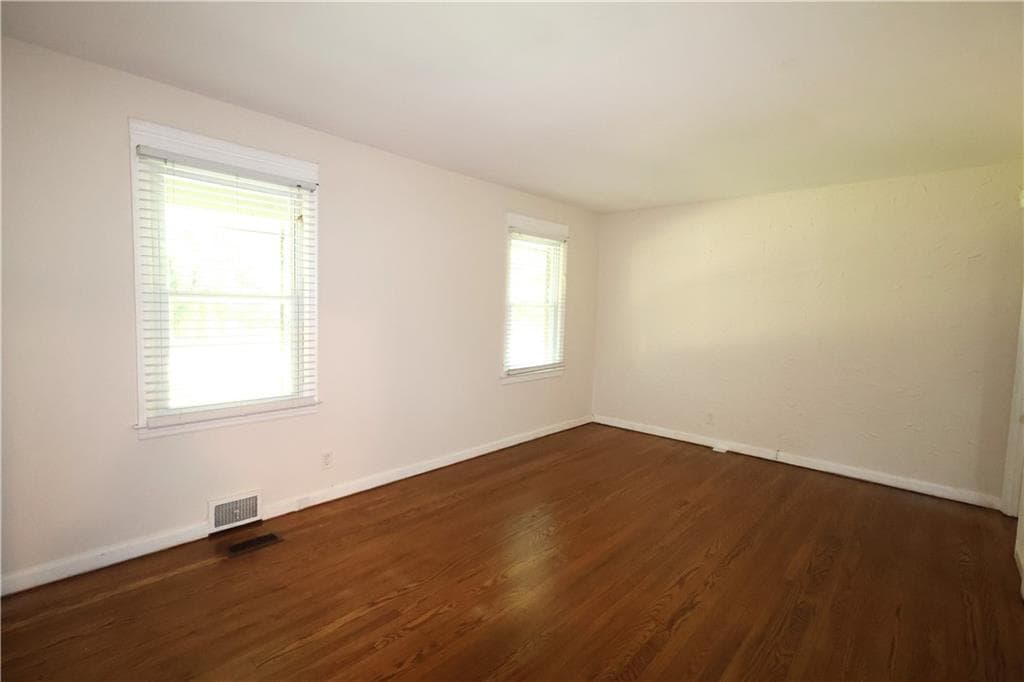 3 bedroom, 1 bathroom, 1,152 sq ft single family residence for rent at 1540 Alverado Way, Decatur, GA 30032 for $1,595 a month — photo 4