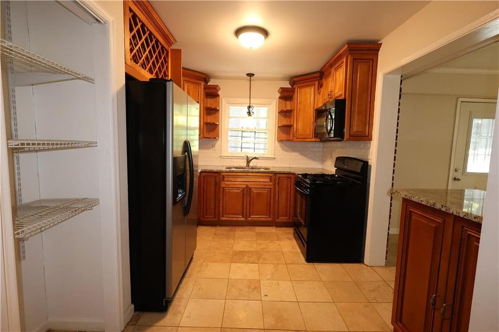 3 bedroom, 1 bathroom, 1,152 sq ft single family residence for rent at 1540 Alverado Way, Decatur, GA 30032 for $1,595 a month — photo 5