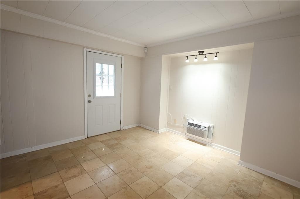 3 bedroom, 1 bathroom, 1,152 sq ft single family residence for rent at 1540 Alverado Way, Decatur, GA 30032 for $1,595 a month — photo 9