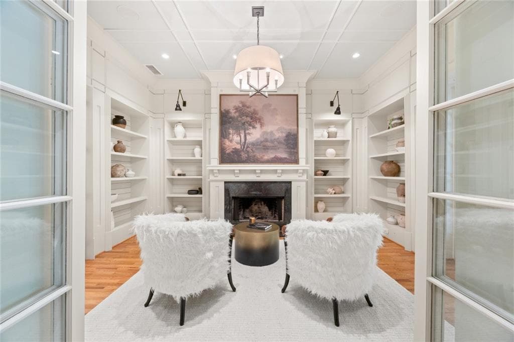 4 bedroom, 4 bathroom, 5,470 sq ft single family residence for sale at 707 Darlington Road, Atlanta, GA 30305 — photo 6