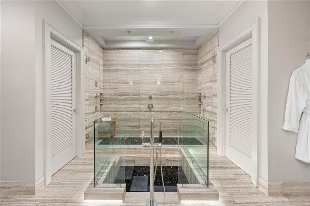 4 bedroom, 4 bathroom, 5,470 sq ft single family residence for sale at 707 Darlington Road, Atlanta, GA 30305 — photo 9