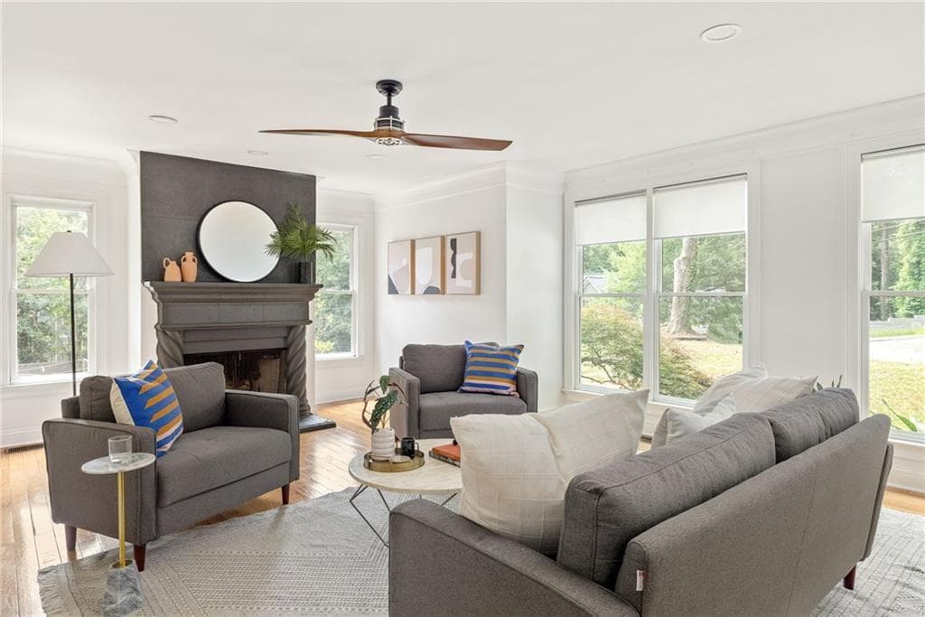 4 bedroom, 3 bathroom, 2,136 sq ft single family residence under contract at 1515 Wainwright Drive, Atlanta, GA 30316 — photo 3
