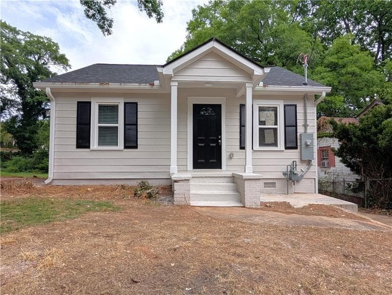 3 bedroom, 2 bathroom, 1,100 sq ft single family residence for rent at 1377 Pine Avenue, Atlanta, GA 30344 for $1,650 a month