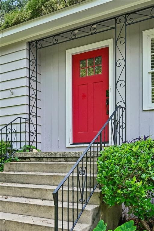 2 bedroom, 1 bathroom, 1,198 sq ft single family residence for sale at 984 Lindbergh Drive, Atlanta, GA 30324 — photo 2