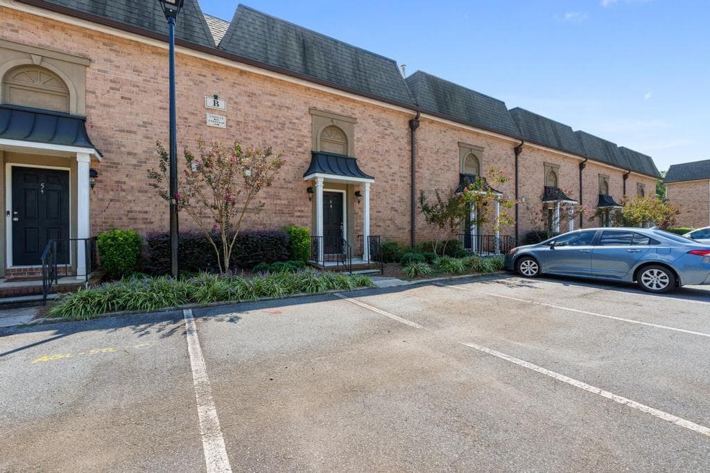 other for sale at 6980 Roswell (Unit #B6) Road, Sandy Springs, GA 30328 — photo 3