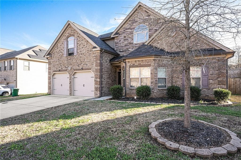 4 bedroom, 4 bathroom, 3,072 sq ft single family residence for sale at 2495 Brittany Park Lane, Ellenwood, GA 30294 — photo 3