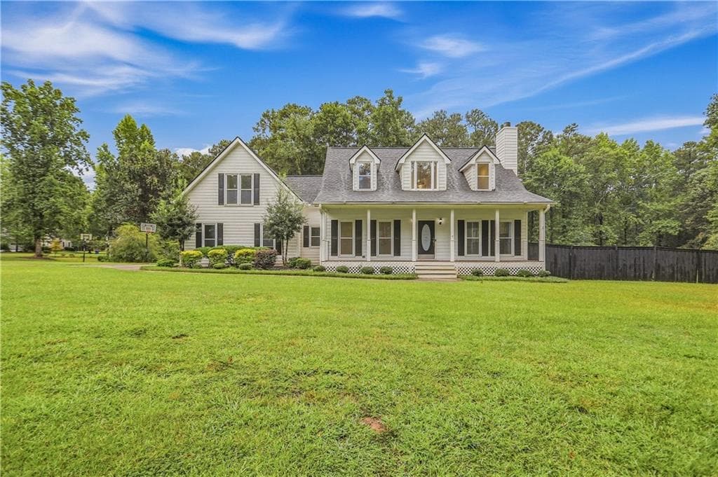 4 bedroom, 2 bathroom, 2,187 sq ft single family residence for sale at 1025 Crown Corners Drive, Mcdonough, GA 30253