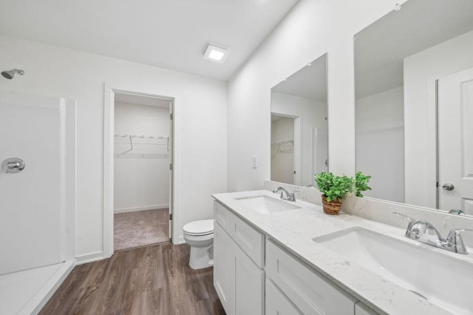 5 bedroom, 3 bathroom, 2,465 sq ft single family residence for sale at 210 TJ's Trail, Hogansville, GA 30230 — photo 9