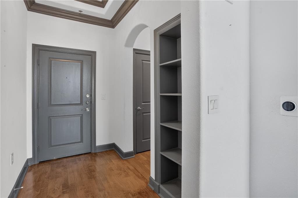2 bedroom, 2 bathroom, 1,363 sq ft condominium for sale at 3445 Stratford Road 2604, Atlanta, GA 30326 — photo 4