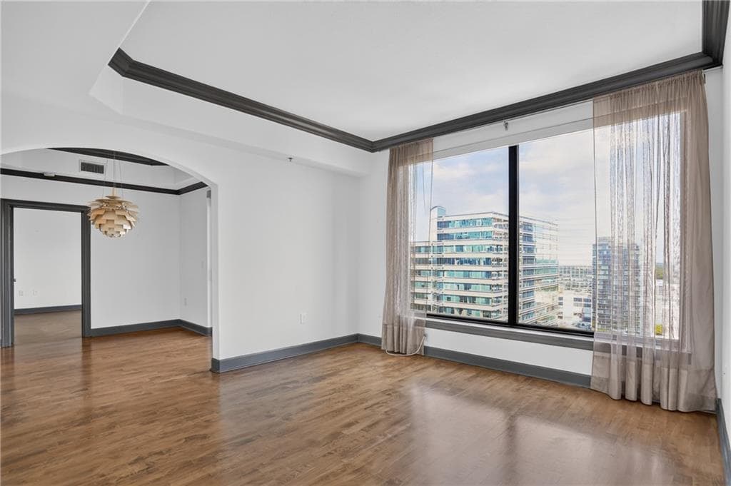 2 bedroom, 2 bathroom, 1,363 sq ft condominium for sale at 3445 Stratford Road 2604, Atlanta, GA 30326 — photo 9