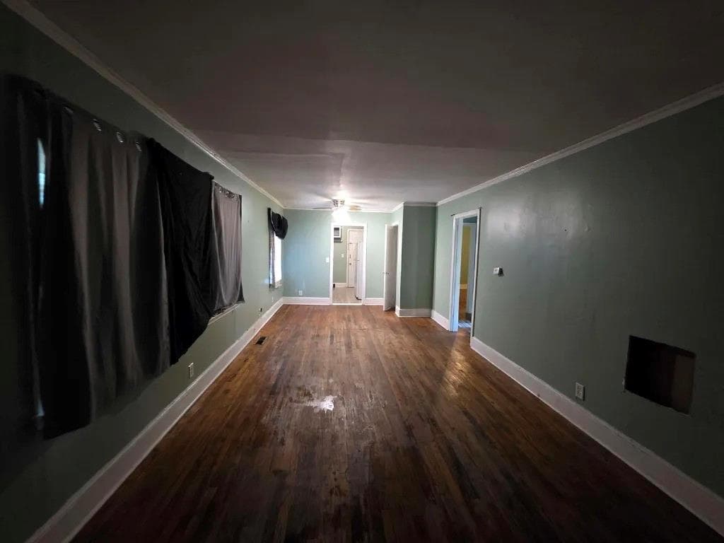 2 bedroom, 1 bathroom, 891 sq ft single family residence for sale at 2749 Dale Creek Drive, Atlanta, GA 30318 — photo 3