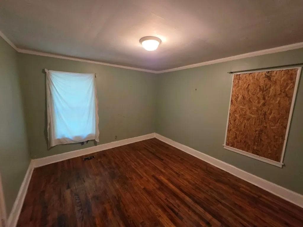 2 bedroom, 1 bathroom, 891 sq ft single family residence for sale at 2749 Dale Creek Drive, Atlanta, GA 30318 — photo 8