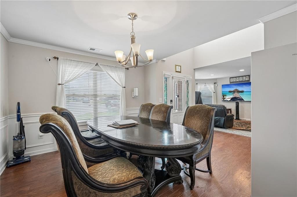 5 bedroom, 3 bathroom, 2,824 sq ft single family residence for sale at 1415 Union Station Court, Lawrenceville, GA 30045 — photo 3