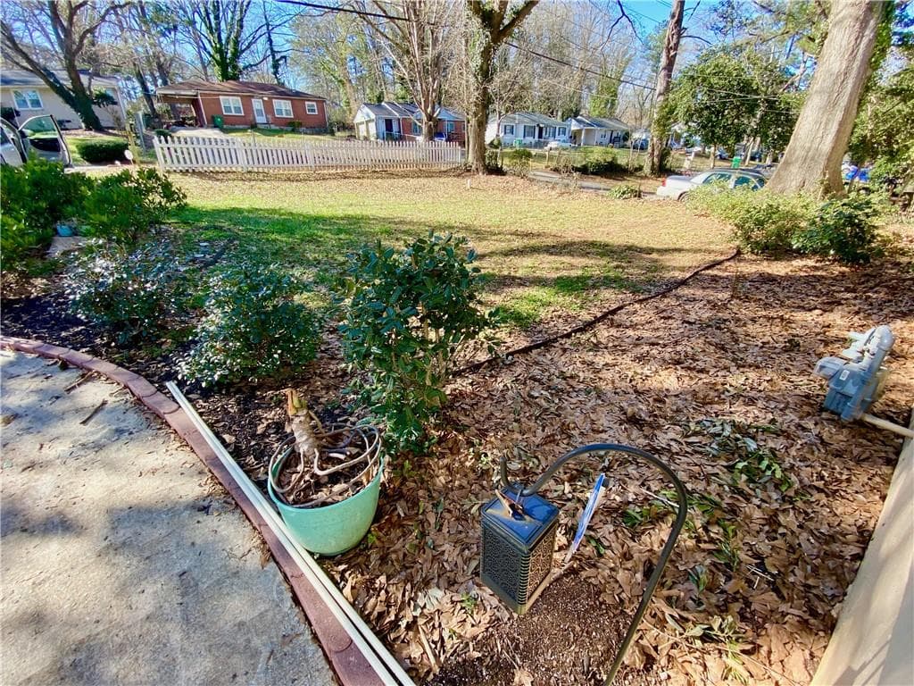 3 bedroom, 2 bathroom, 976 sq ft single family residence for sale at 1900 Meadow Lane, Decatur, GA 30032 — photo 10