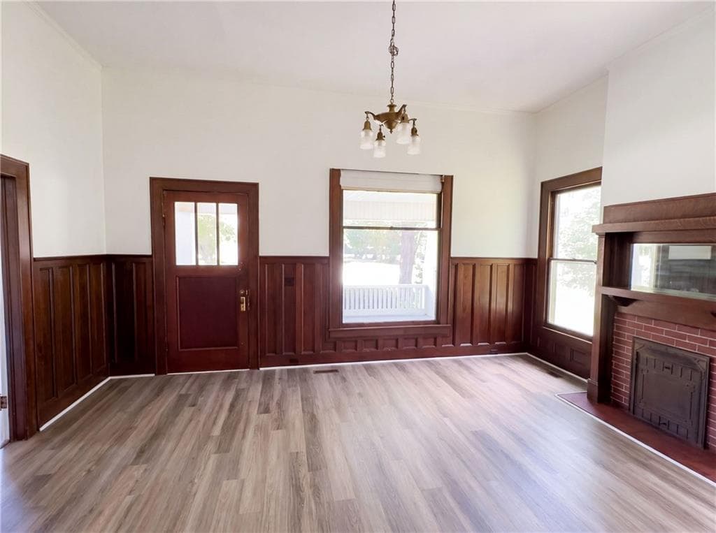 3 bedroom, 2 bathroom, 1,890 sq ft single family residence for sale at 355 Pecan Street, Dawson, GA 39842 — photo 3