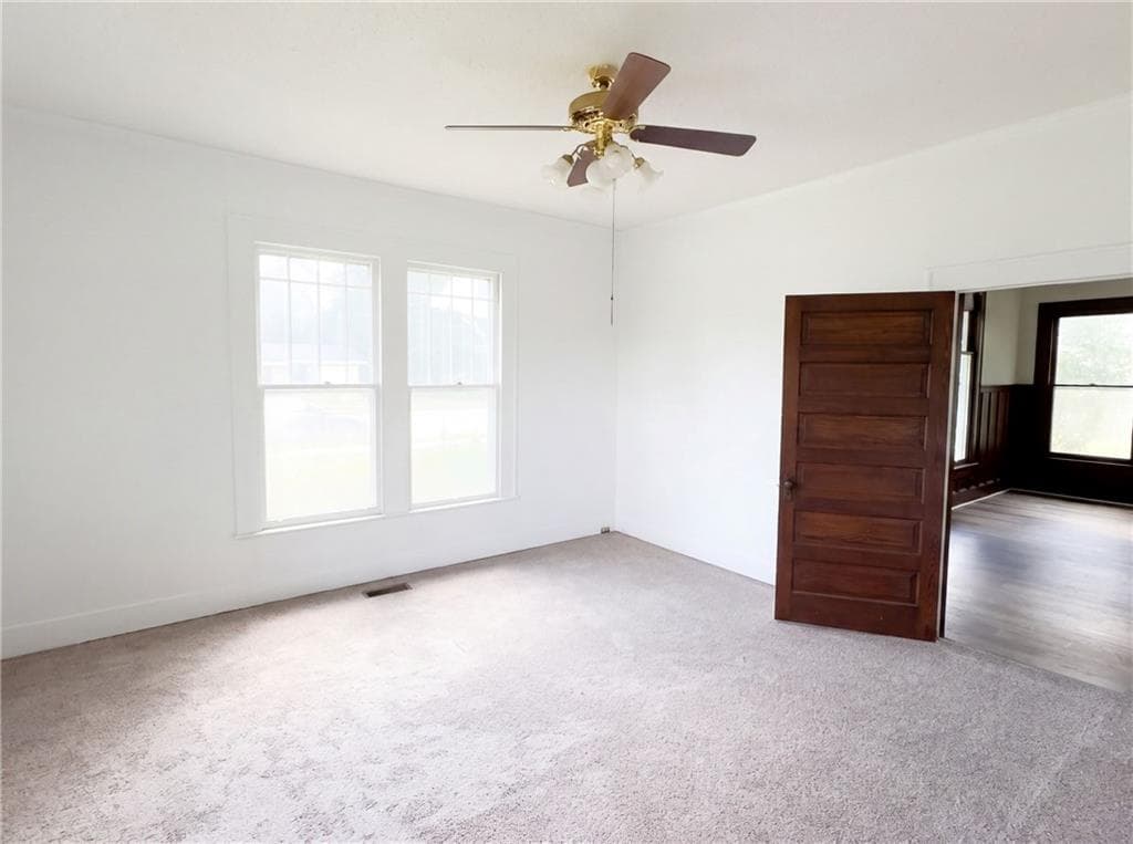 3 bedroom, 2 bathroom, 1,890 sq ft single family residence for sale at 355 Pecan Street, Dawson, GA 39842 — photo 4
