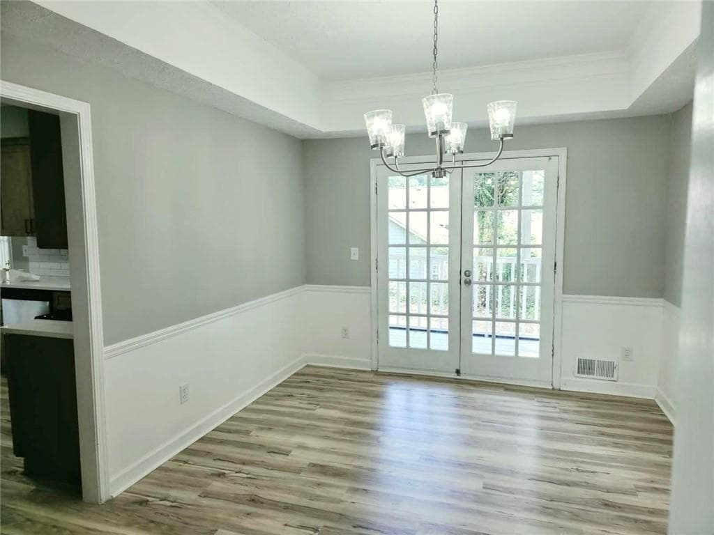 4 bedroom, 3 bathroom, 1,983 sq ft single family residence for sale at 1620 Summit View Way, Snellville, GA 30078 — photo 4