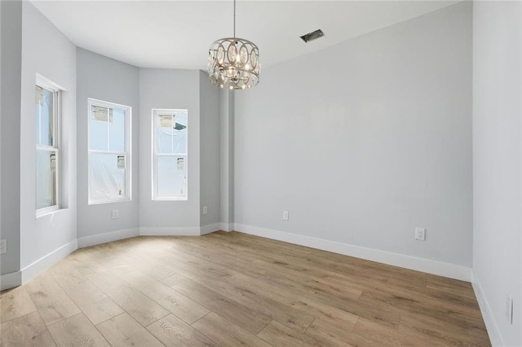 4 bedroom, 3 bathroom, 2,950 sq ft single family residence for sale at 3851 Twin Ridge Lane, Ellenwood, GA 30294 — photo 6