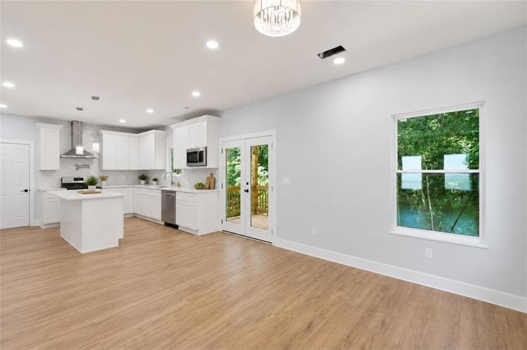 4 bedroom, 3 bathroom, 2,950 sq ft single family residence for sale at 3851 Twin Ridge Lane, Ellenwood, GA 30294 — photo 10