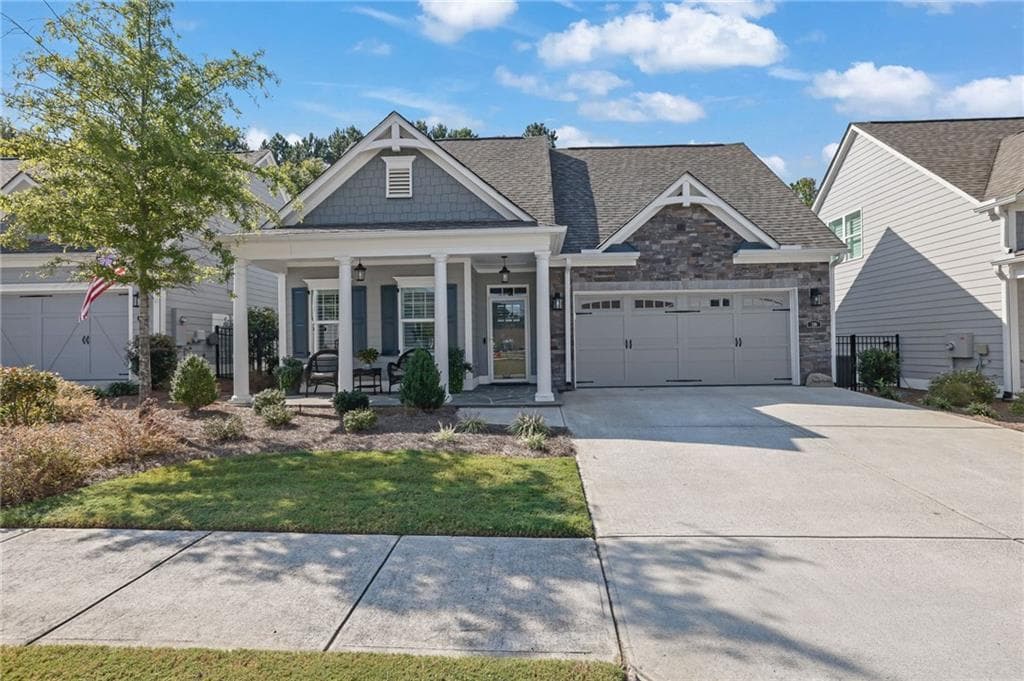 4 bedroom, 3 bathroom, 2,470 sq ft single family residence for sale at 130 Owenby Commons, Woodstock, GA 30188 — photo 1 of 31