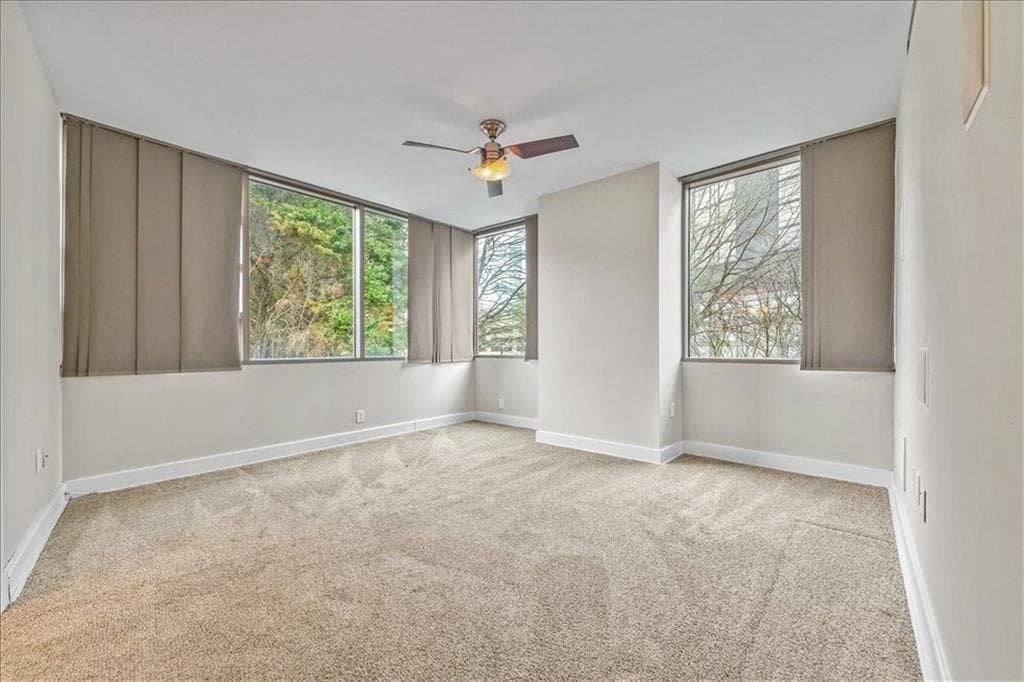 2 bedroom, 3 bathroom, 1,703 sq ft condominium for sale at 700 Park Regency Place 502, Atlanta, GA 30326 — photo 10